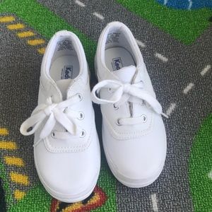 White kids keds